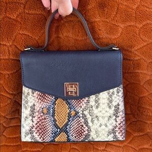 Elegant Multicolor Handbag